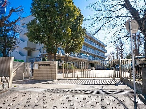 横浜市立保土ケ谷中学校まで682m