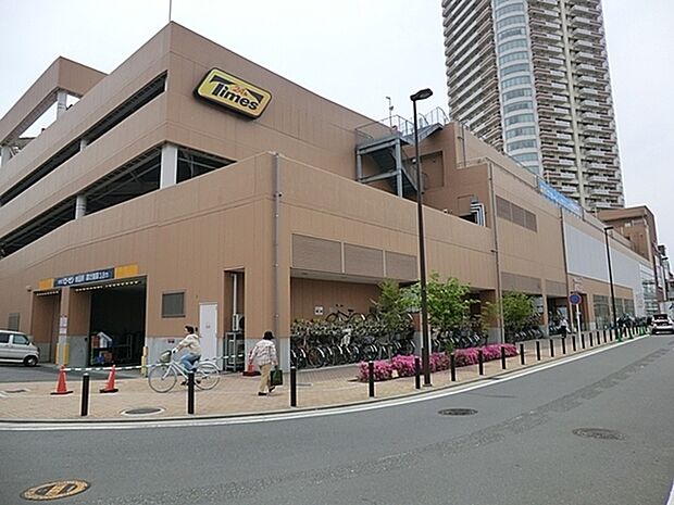 そうてつローゼン 鶴ヶ峰店まで1493m、ゆたかな生活へのかけ橋がモットー。広い店内でゆっくりお買い物を楽しめます。