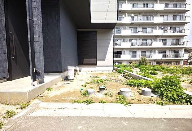 《駐車場》　■駐車場1台可能