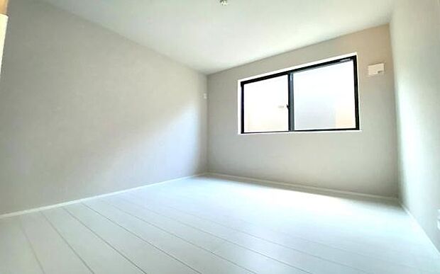 《洋室》　■型にはまらない多才なプライベートルーム。くつろぎの場としてだけでなく、趣味や仕事のパーソナルスペースとしても活躍する、個の時間をたっぷり楽しめる快適空間です。