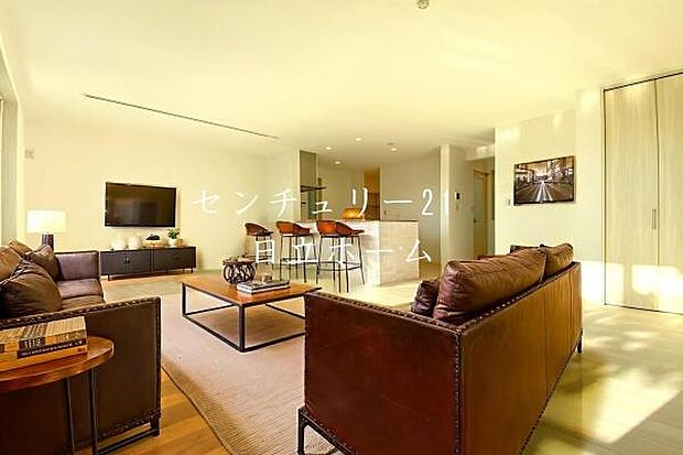 《リビングダイニング》　■本画像はCGで作成しており、実際に現地に家具は置かれておりません。また、価格に家具は含まれておりません。