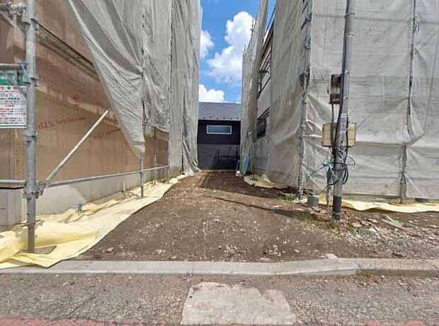 《駐車場》　■駐車場2台可能。（車種による）