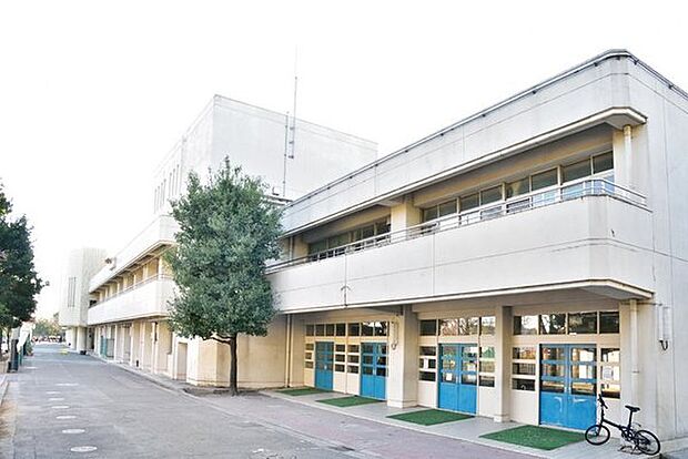 横浜市立秋葉小学校まで853m、すすんでチャレンジ 共にかがやく 心豊かな秋葉の子