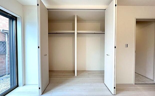 《ロフト》 ■収納力のあるゆとりのロフト。季節物やお子様との思い出をしっかり収納でき重宝します。お子様にとっては特別な秘密基地にも。