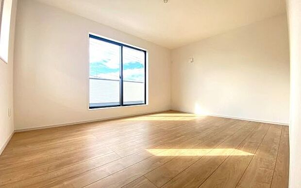 《洋室》　■落ち着いた雰囲気もあって、収納力もある、大人にも、子供にも相応しい、明るくスタイリッシュな空間になっています。寝室にも子供部屋にも使える万能な、なくてはならない便利なお部屋になっています。