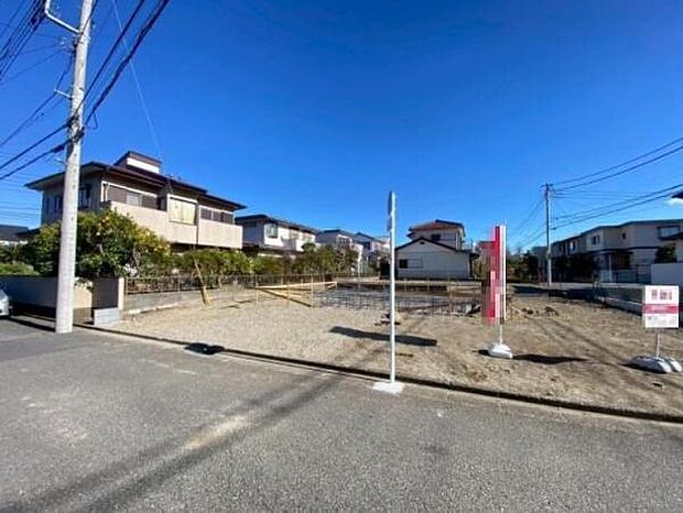 《外観》　■一戸建ての多いエリア、静かで落ち着いた雰囲気。