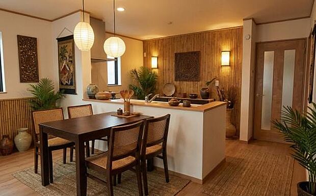 《ダイニングキッチン》　■人気の対面キッチン。家族団らんの食卓。本画像は家具や小物の配置をCGで作成しており、実際に現地に家具は置かれておりません。また、価格に家具は含まれておりません。