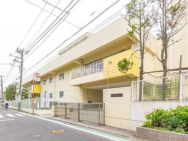 横浜市立日吉南小学校まで748m