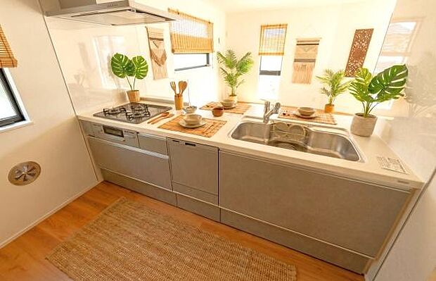 《リビングダイニング　同業者施工例写真》　■会話を楽しみながら食事を味わう。一緒にいる時間が楽しい空間。カフェにいるような気分で毎日を過ごしたい。家族でいる時間を柔らかに包み込むインテリア。