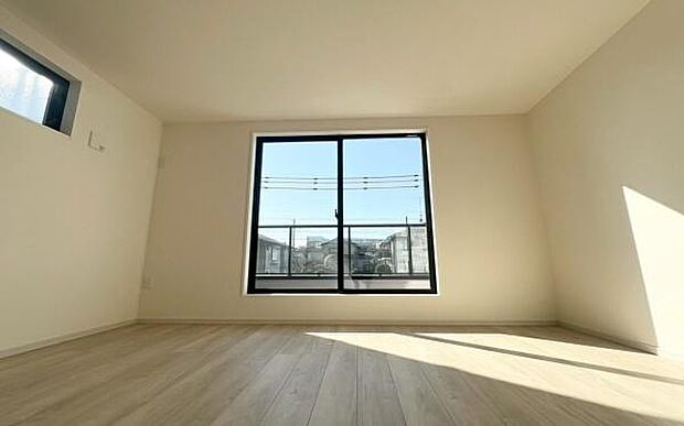 《洋室》 ■品のある落ち着いた洋室