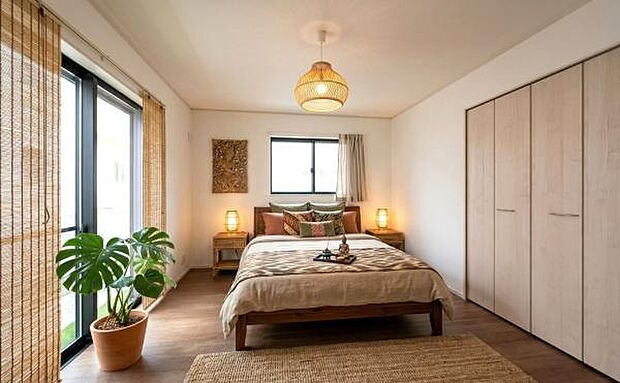 《寝室》　■個の時間をたっぷり楽しめる快適空間です。本画像は家具家電や小物の配置をCGで作成しており、実際に現地に家具家電や小物は置かれておりません。また、価格に含まれておりません。