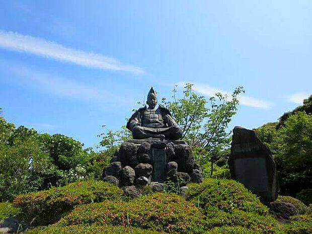 源氏山公園まで3904m