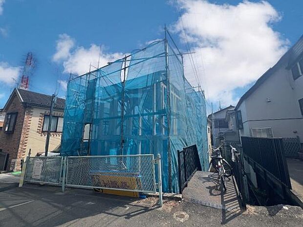 《現地》　■暮らしやすい立地です