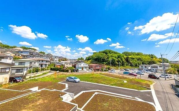 《眺望》　■「空」×「光」×「風」。開放感を具現化したような現地は、まさに「永住の地」としての選択肢です。