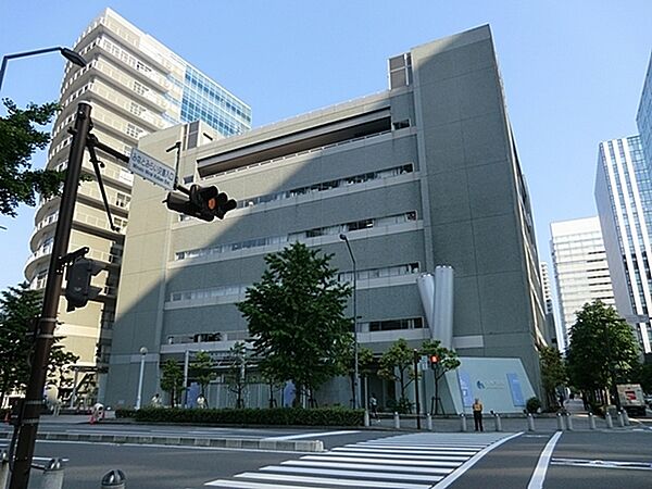財団法人神奈川県警友会けいゆう病院まで282m、診療科目：内科・外科・小児科・産婦人科・整形外科他
