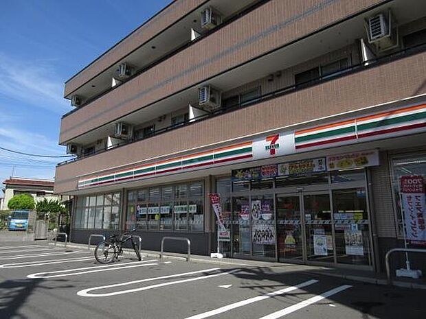 セブンイレブン川崎向丘出張所前店まで183m