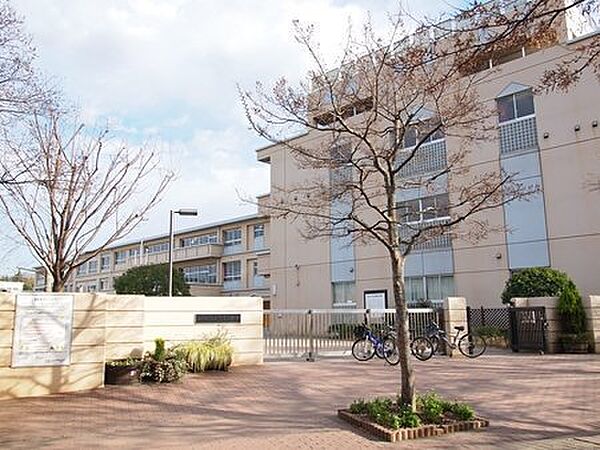 横浜市立茅ケ崎東小学校まで490m