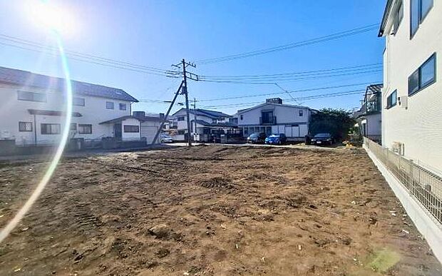 《現地》 ■さわやかな風が渡りたっぷり陽光がふりそそぐ立地。