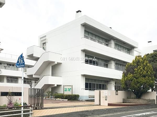 横浜市立東永谷中学校まで313m