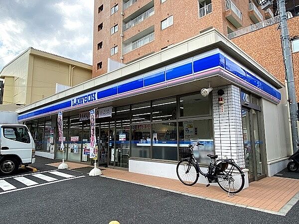 ローソン川崎鷺沼一丁目店まで941m