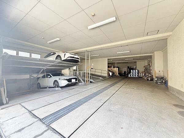 敷地内駐車場