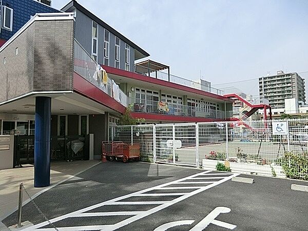 ゆめいく日進町保育園まで718m、教育方針の一つに、保護者や地域とのふれ合いを大切にして、子育てを楽しみ共有できる環境に努める。を掲げています。