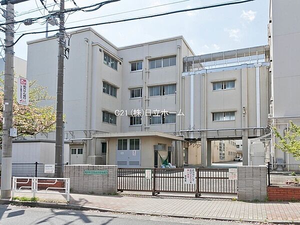横浜市立日吉台中学校まで589m
