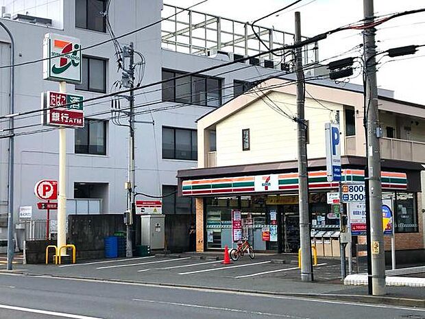 セブンイレブン横浜本村店まで962m