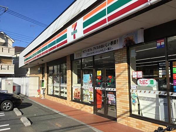 セブンイレブン横浜美しが丘5丁目店まで383m