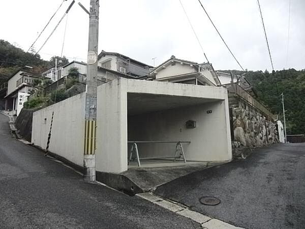 外観：325000097896