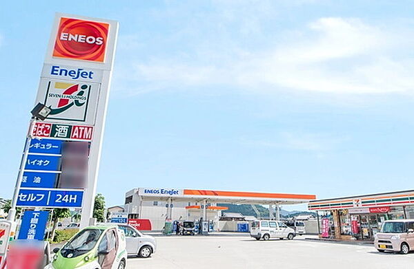 セブンイレブン栗東上鈎南店まで140m、24時間営業