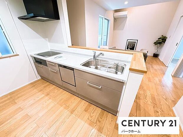 【キッチン】使い勝手と機能性を両立した快適キッチンです!