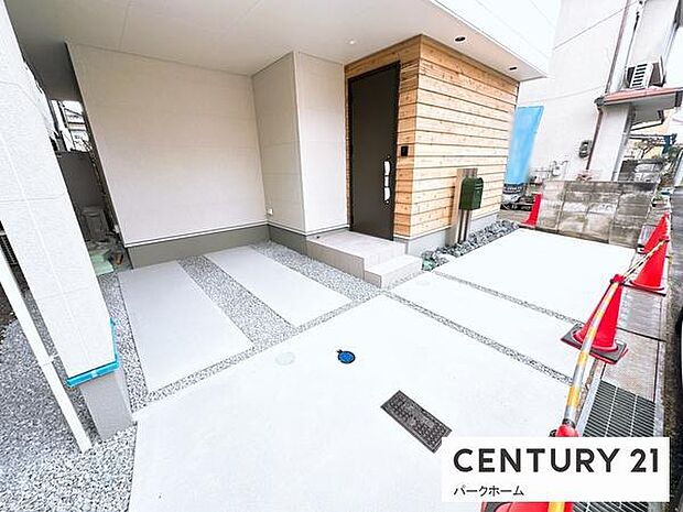 【駐車場】大きなインナーガレージです!