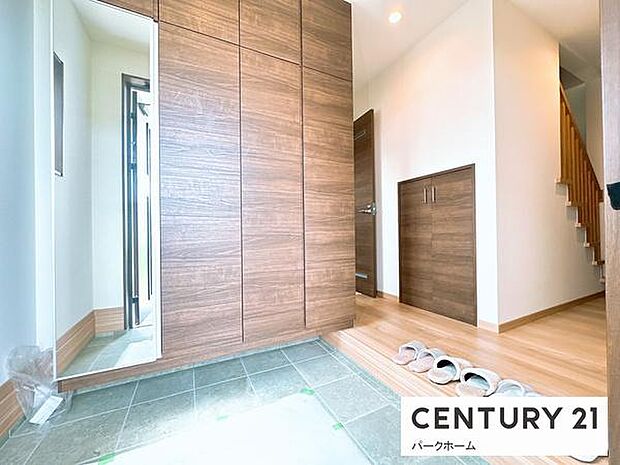 【玄関】あなたのおかえりを明るく迎えますよ!