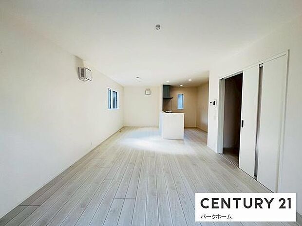 【リビング】ゆったりくつろぎのリビング！