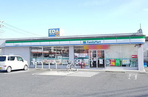 ファミリーマート守山播磨田店まで460m、24時間営業