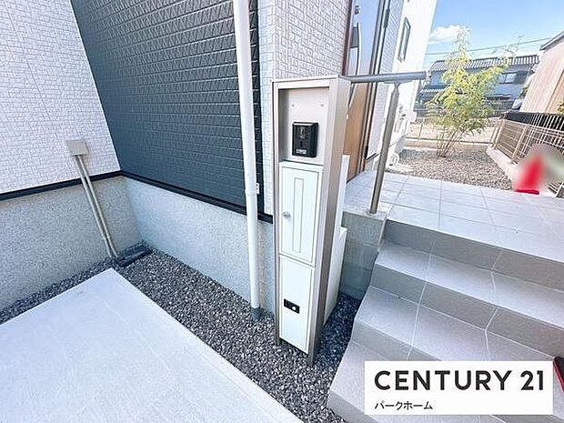 【ポスト】宅配ボックス付き!