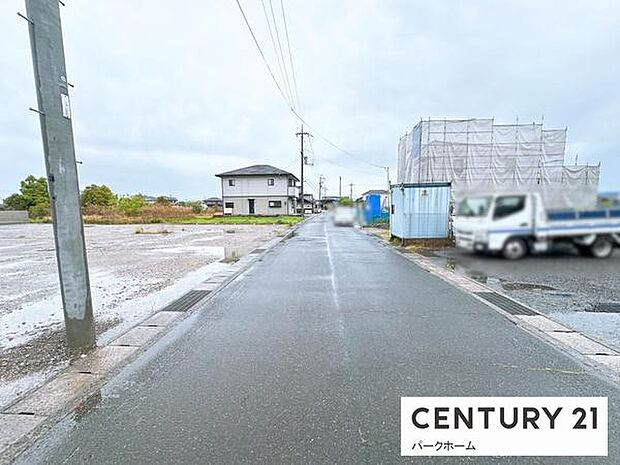 【前面道路】現地前面道路になります！