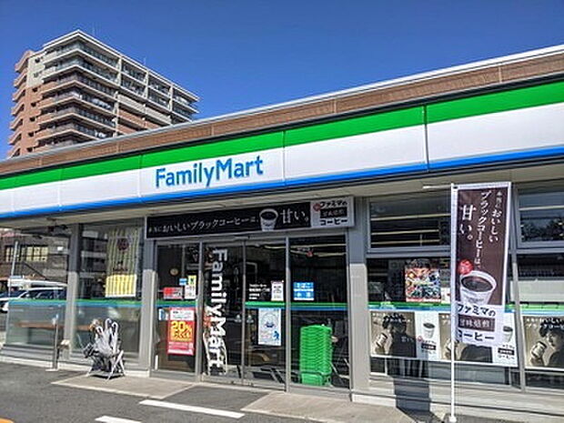 ファミリーマート栗東安養寺1丁目店まで540m、24時間営業