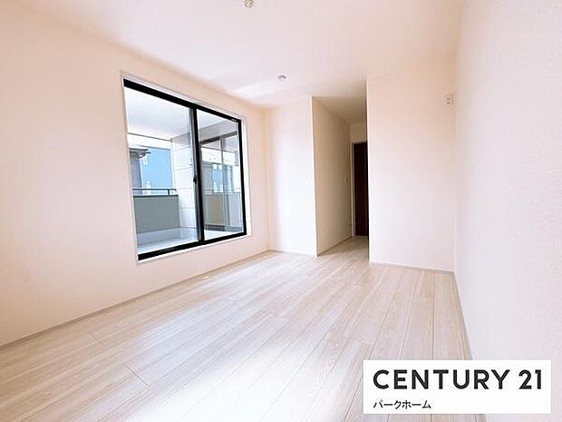 部屋ごとに設けた収納は住みやすさへのこだわり