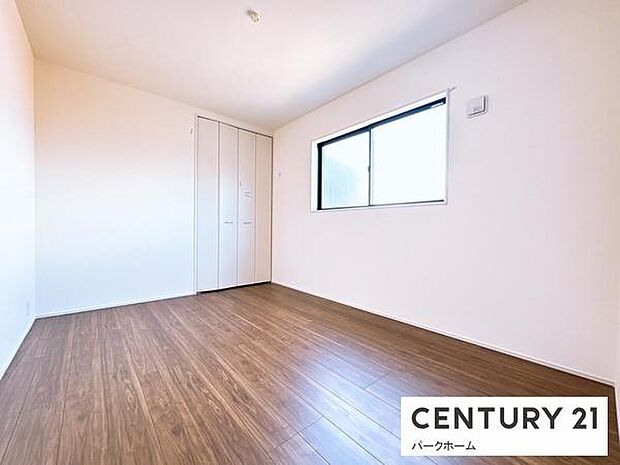 部屋ごとに設けた収納は住みやすさへのこだわり