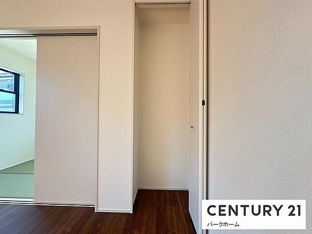 嬉しいリビング収納!リビングで使うさまざまな物をきれいに収納できることできます!