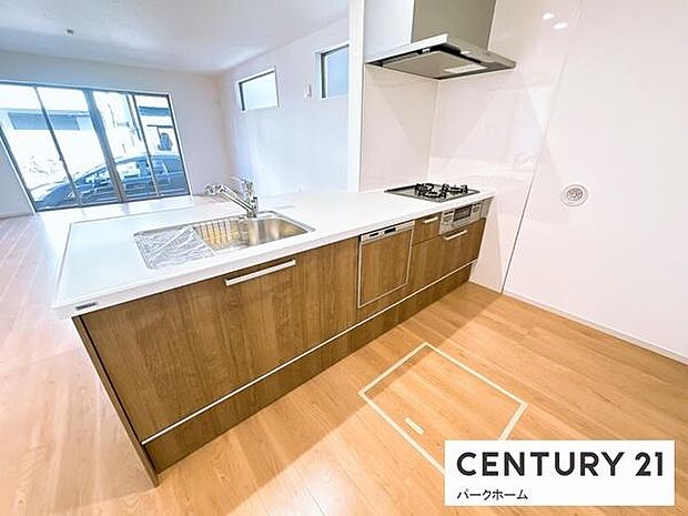 【キッチン】使い勝手と機能性を両立した快適キッチンです。