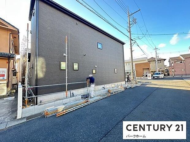 戸建が建ち並ぶ落ち着いた街並み（2025年12月5日撮影）