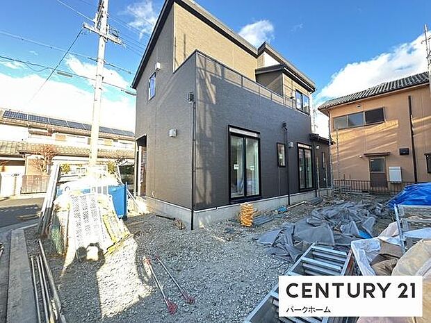 道路との高低差が少なく、日常の移動がしやすい地勢（2025年12月5日撮影）