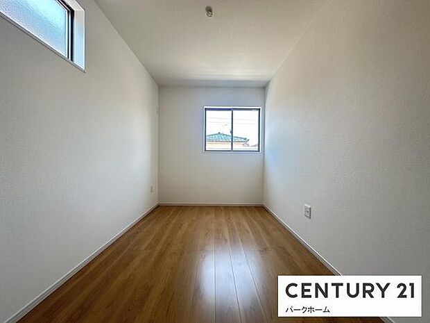 嬉しい納戸スペースです!たくさんのお荷物を収納できます!