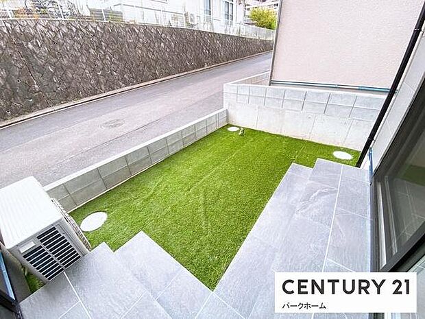 【お庭】プライバシーを確保できるお庭スペースです！