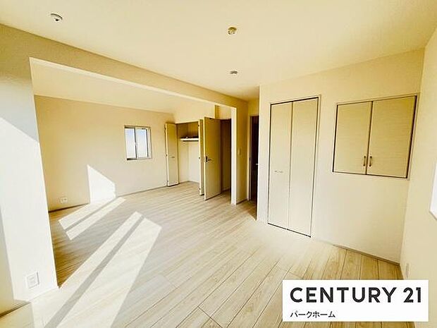 5.76帖・5.25帖と間仕切り可能です。