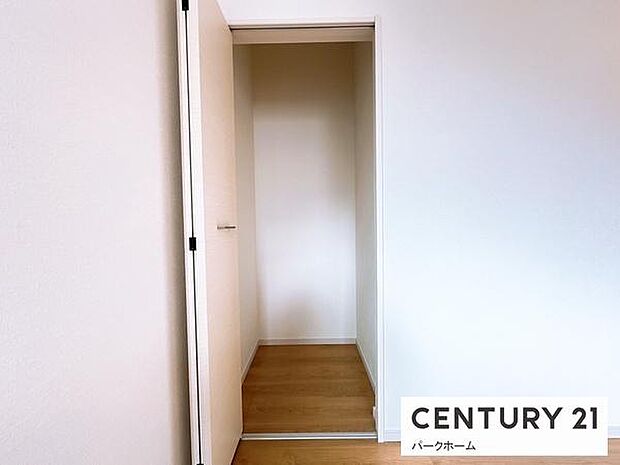 【収納】各所にある収納スペースで家の中がスッキリ片付きます!