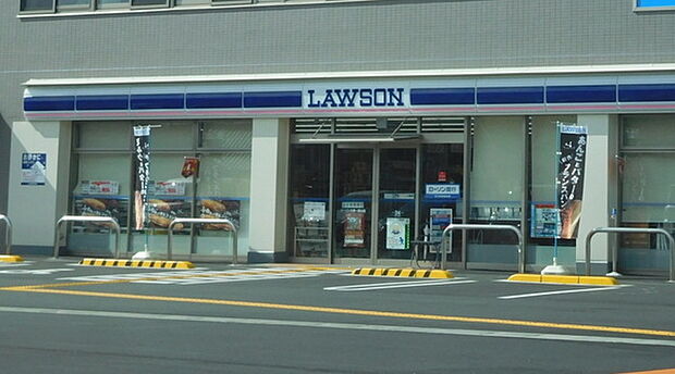ローソン大津一里山店まで572m、24時間営業